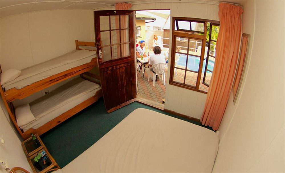 Jeffreys Bay Backpackers Exterior photo